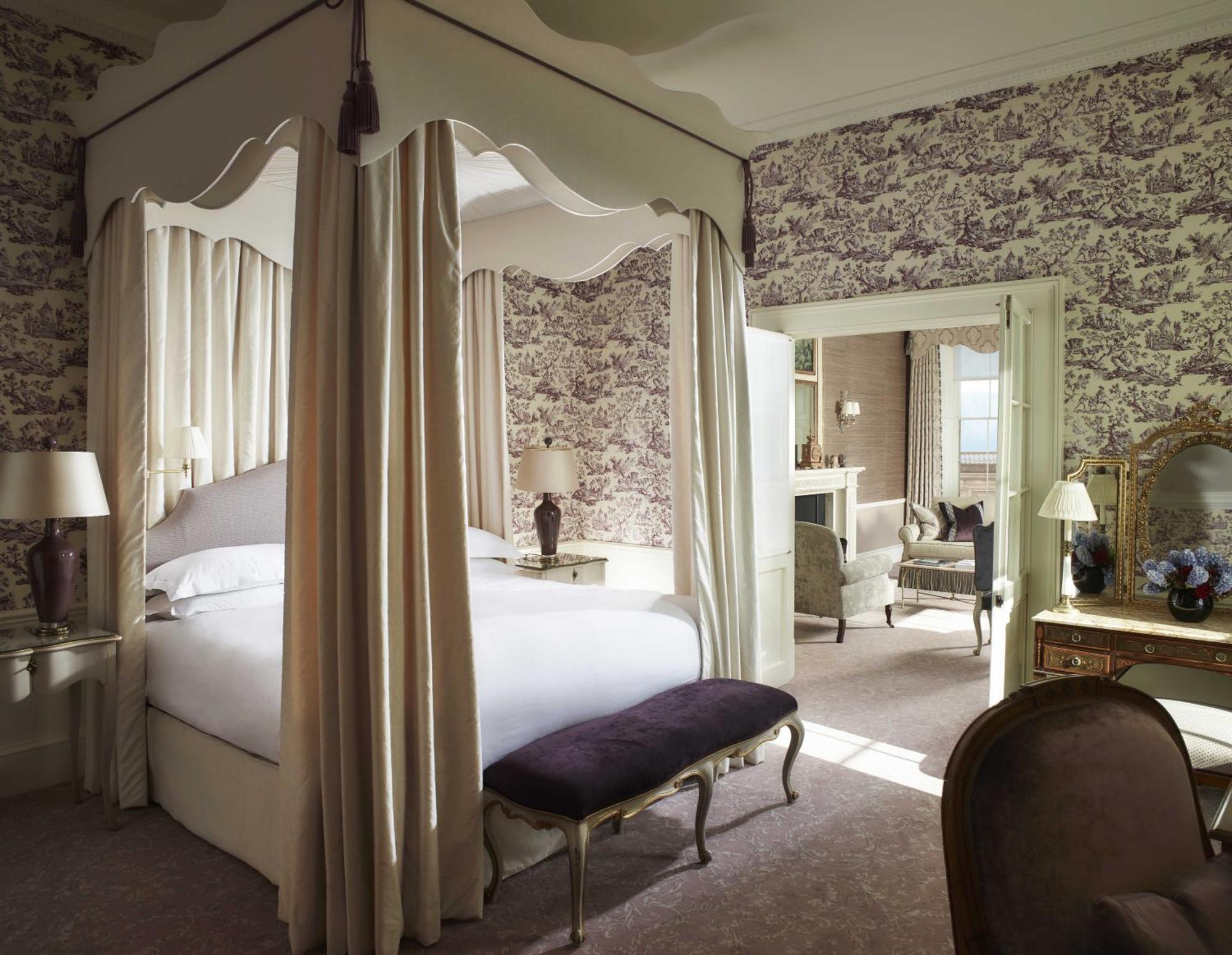 Cliveden House - An Iconic Luxury Hotel Maidenhead Room photo